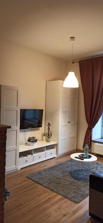 Studio Flat In A Historical XIX C. Building. Kaunas Bagian luar foto