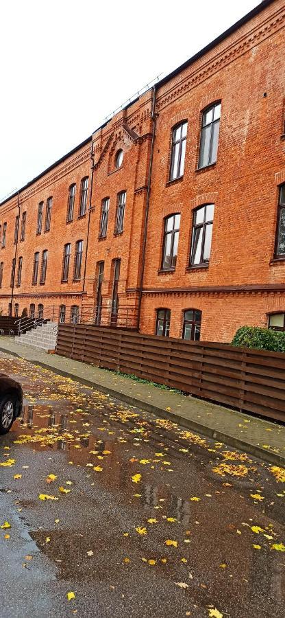 Studio Flat In A Historical XIX C. Building. Kaunas Bagian luar foto